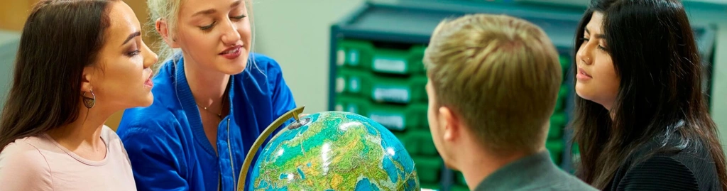 geography teacher jobs in kolkata